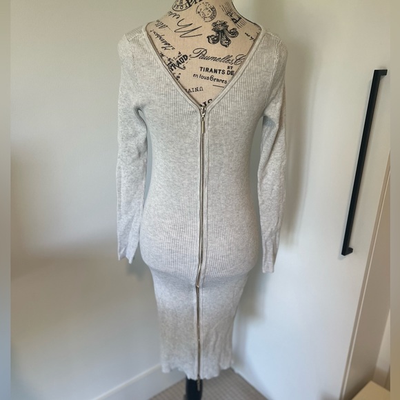 Grey Ribbed Midi Dynamite Dress - Picture 2 of 5